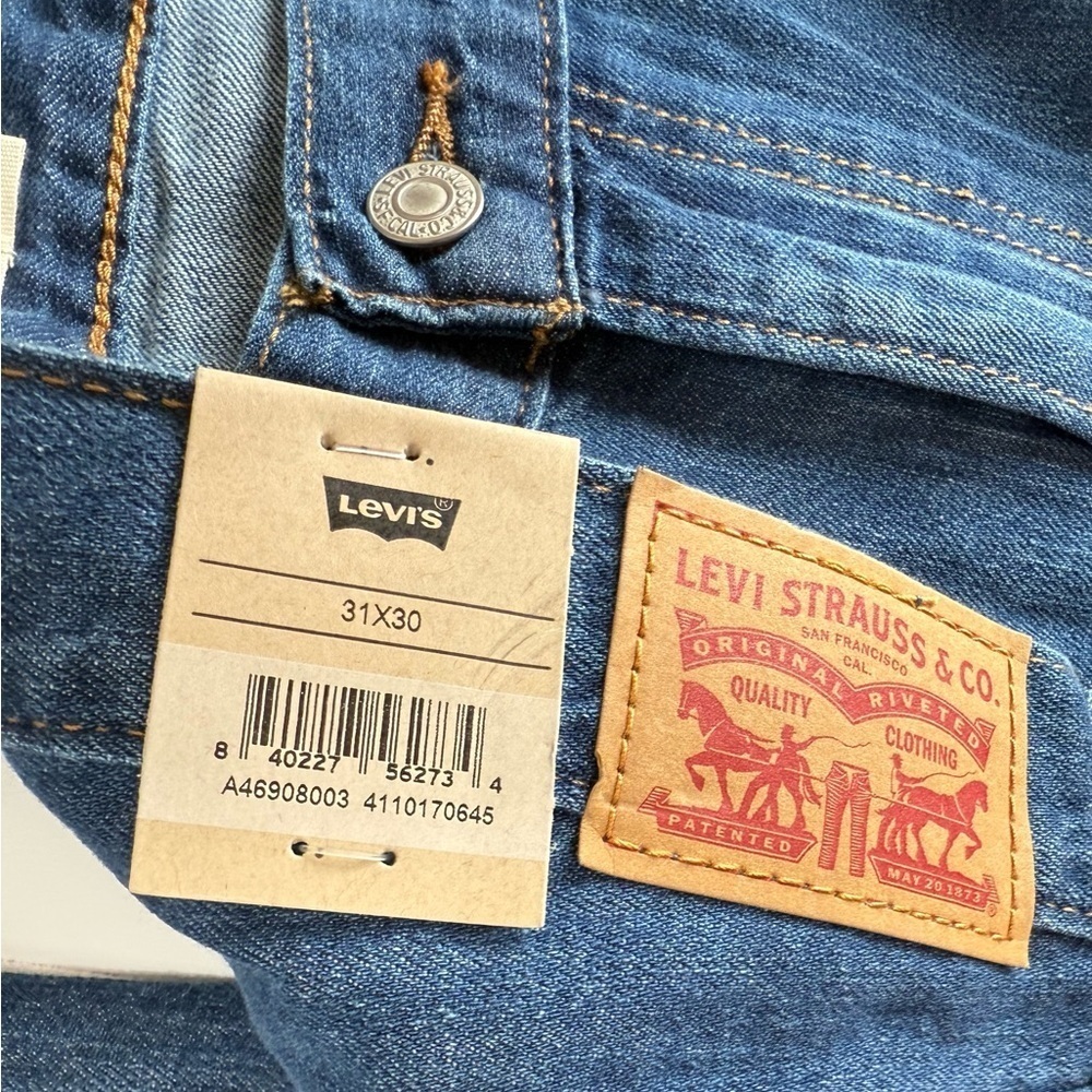 Levis Middy Straight Leg Jeans 31 X 30 Blue Womens Mid Rise NEW 1061 - Picture 4 of 4